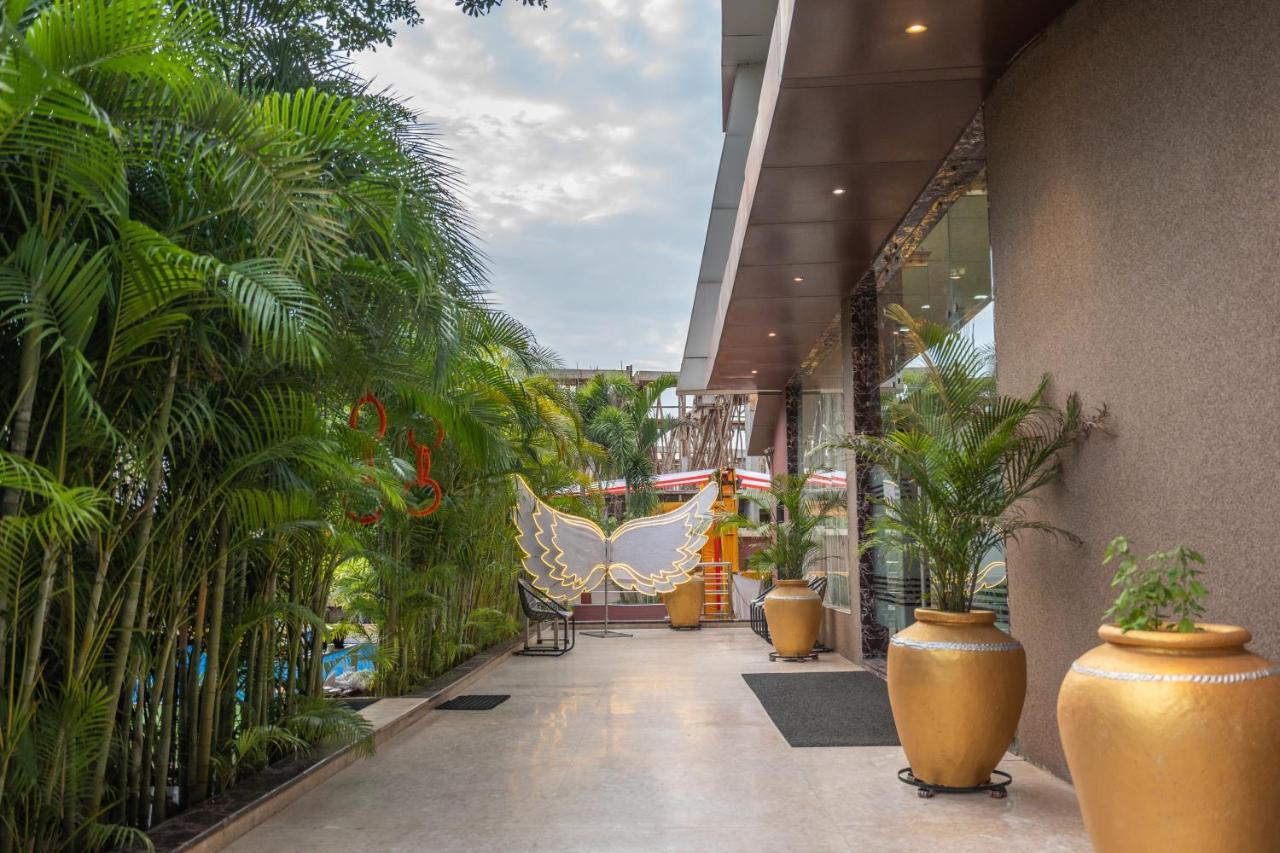 Jalashray Resort Nadiād Exterior foto